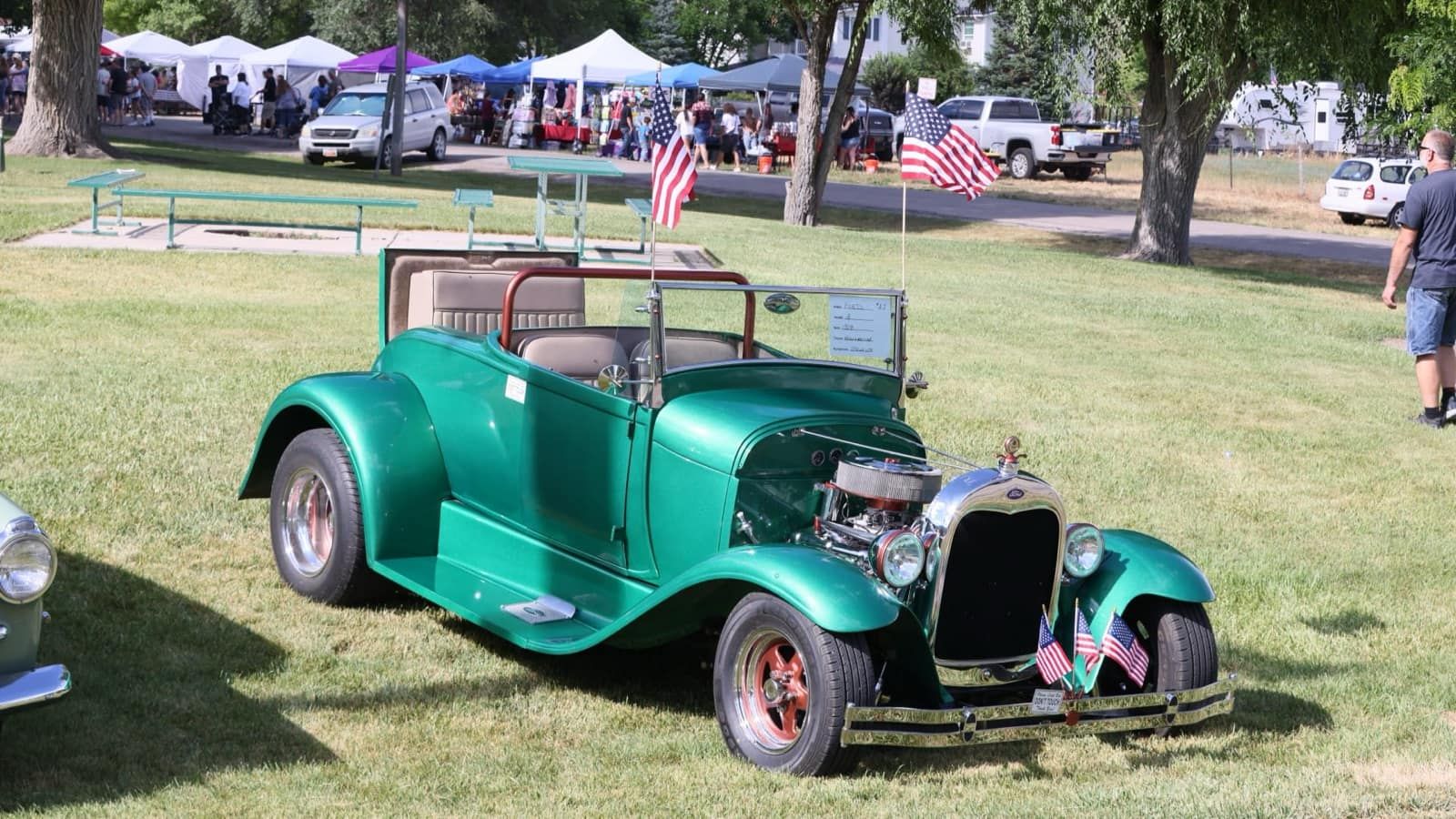 Classic cars at the Lamb Days car show